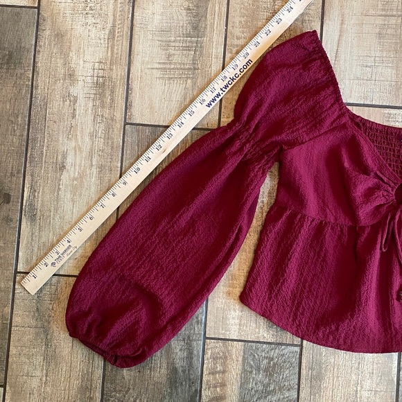 🆕 Kirious Los Angeles Elegant Burgundy Women's Top - Picture 7 of 11